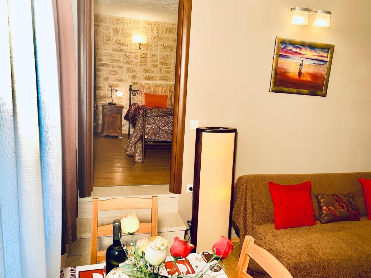 Ermones Odyssesas Bungalow Vatos Bagian luar foto