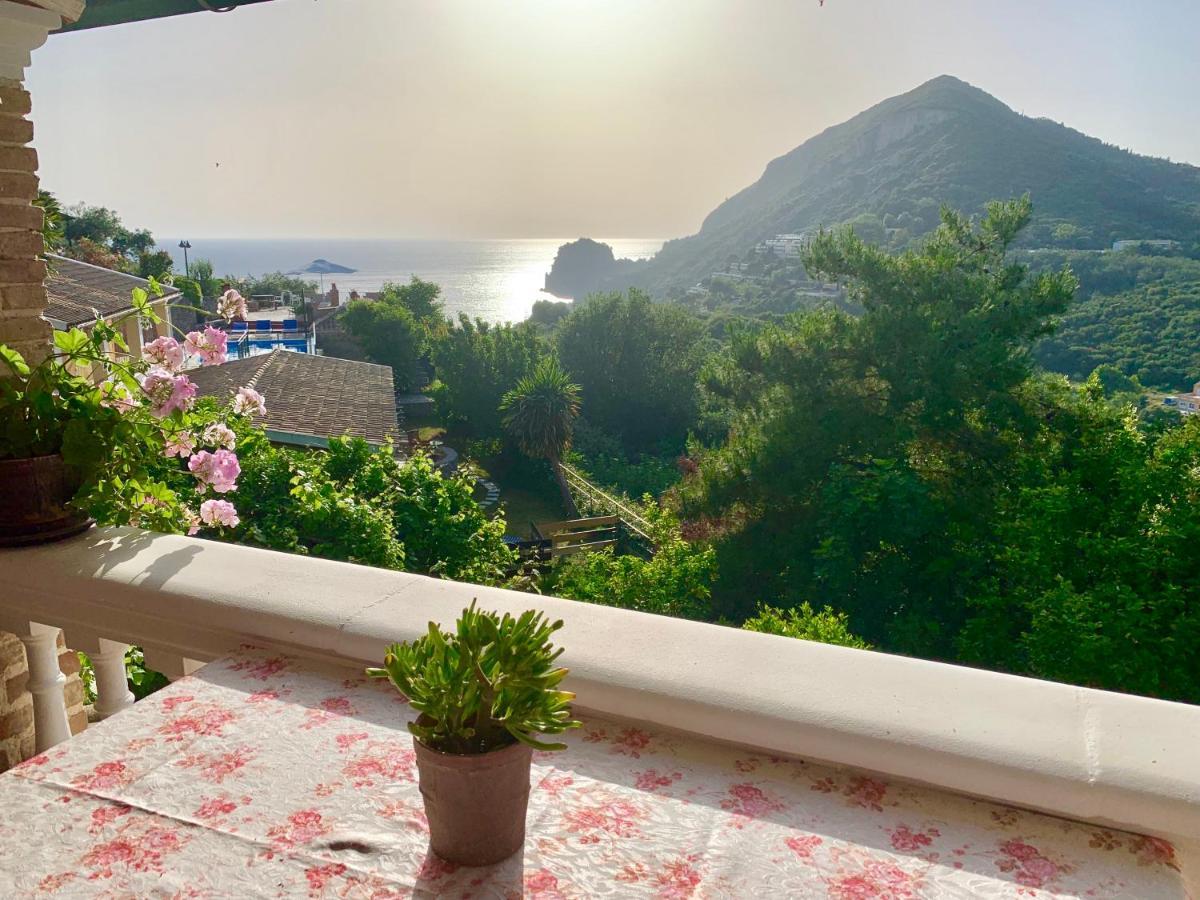 Ermones Odyssesas Bungalow Vatos Bagian luar foto